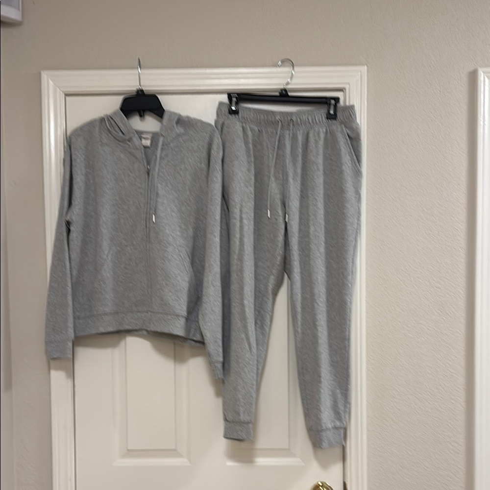 Auden Gray Zip Up Jacket & Grey joggers Set